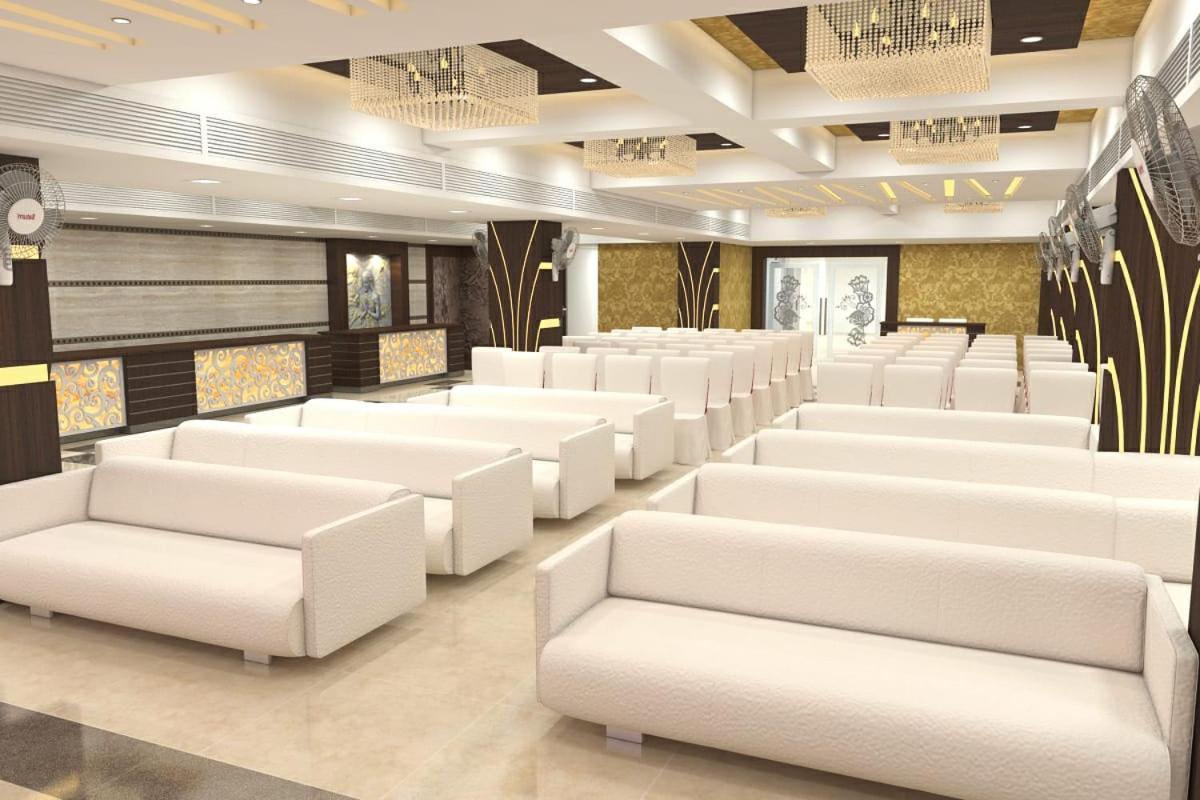 Hotel Yuvraj Grand Jabalpur Exteriör bild